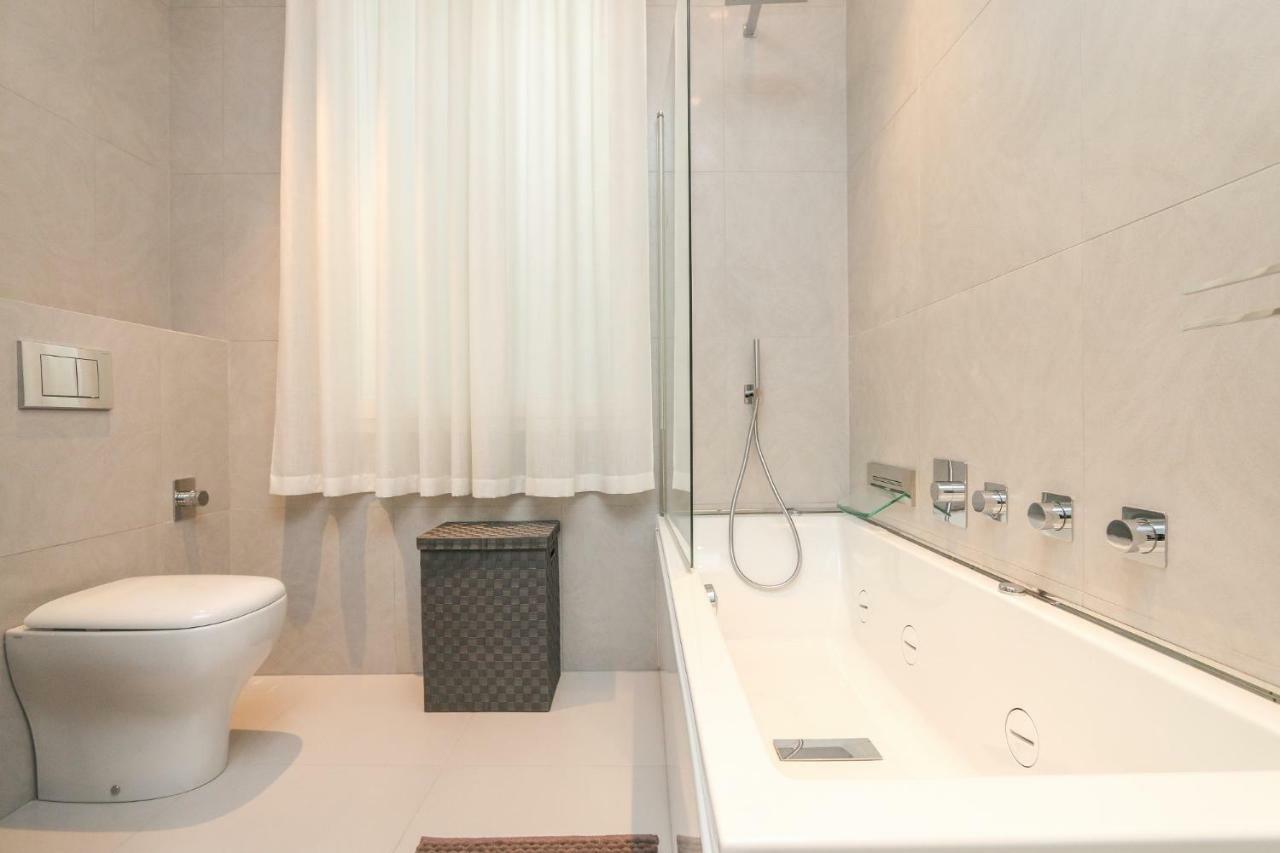 Seafront Modern Apartment Ніцца Екстер'єр фото